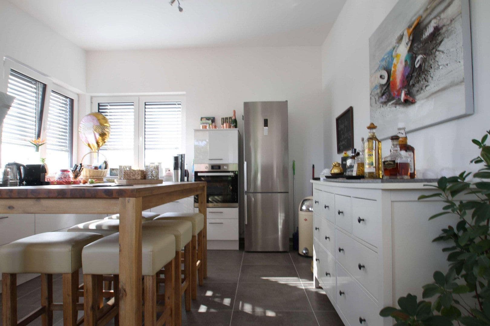 Prodej bytu 3+1 92 m², Dornheckenstr. 34a, Bonn, Severní Porýní-Vestfálsko Prodej bytu 3+1 92 m², Dornheckenstr. 34a, Bonn, Severní Porýní-Vestfálsko