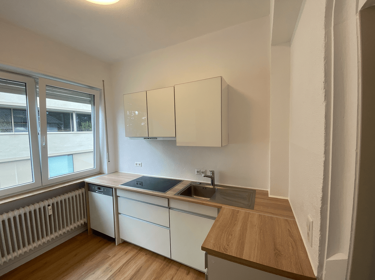 Pronájem bytu 2+1 55 m², Hünerbergweg 9a, Lörrach, Bádensko-Württembersko Pronájem bytu 2+1 55 m², Hünerbergweg 9a, Lörrach, Bádensko-Württembersko