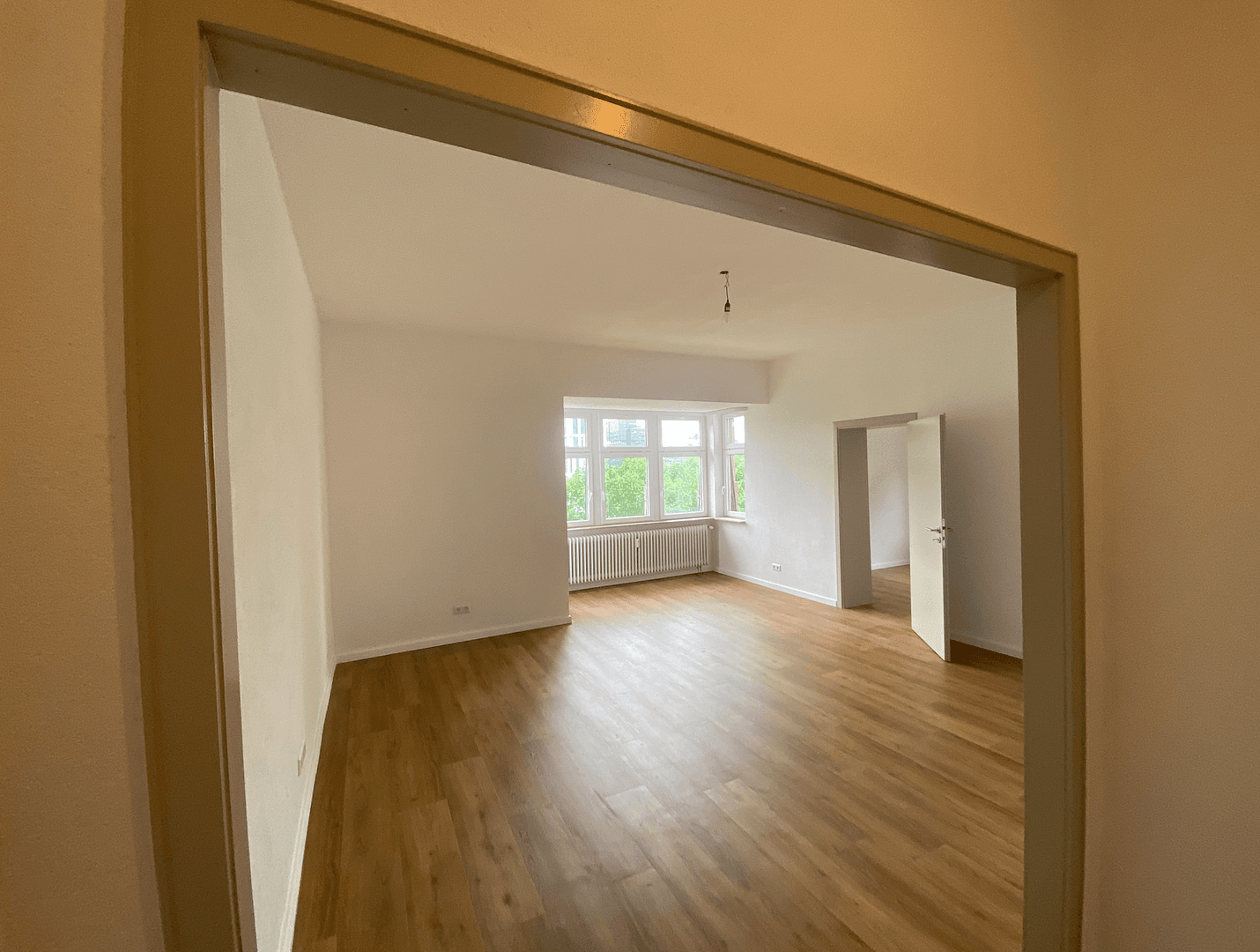 Pronájem bytu 2+1 55 m², Hünerbergweg 9a, Lörrach, Bádensko-Württembersko Pronájem bytu 2+1 55 m², Hünerbergweg 9a, Lörrach, Bádensko-Württembersko