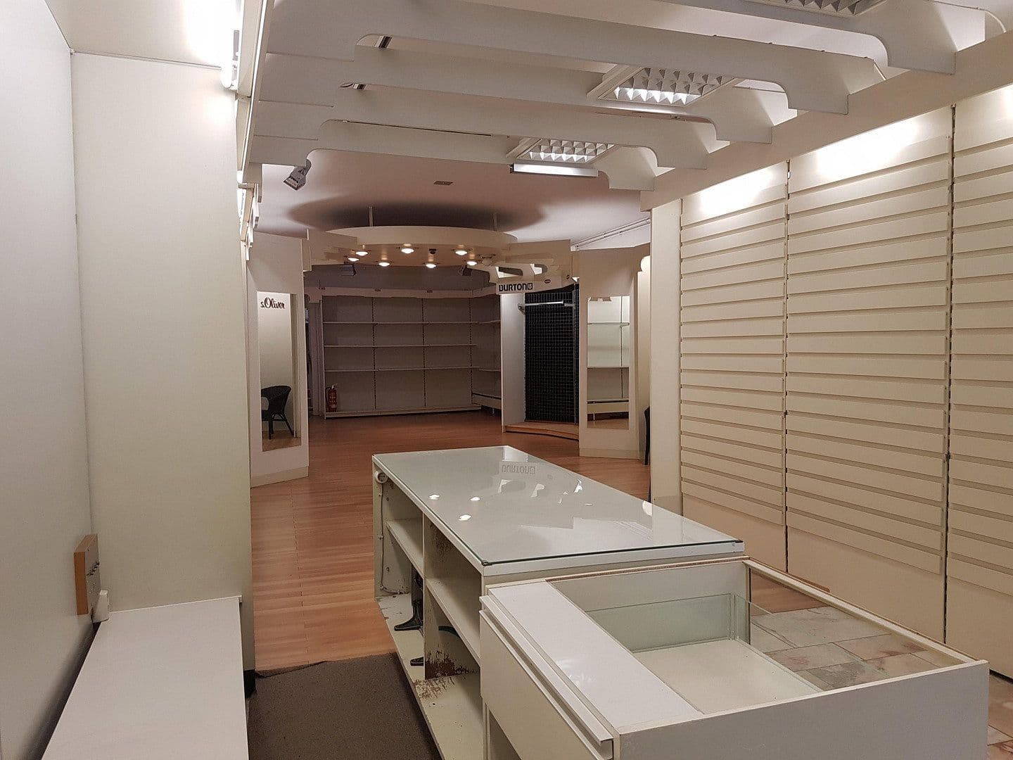 Pronájem nebytového prostoru 130 m², Northeim, Dolní Sasko Pronájem nebytového prostoru 130 m², Northeim, Dolní Sasko