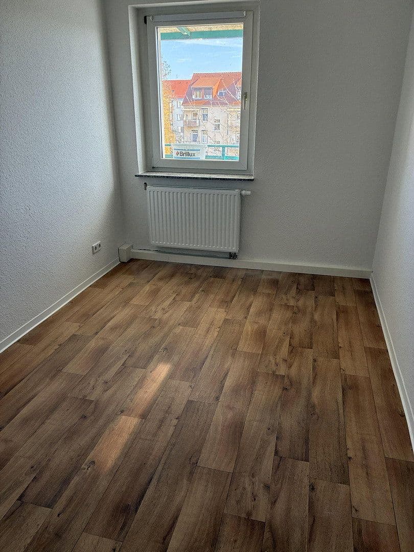 Pronájem bytu 2+1 51 m², Amalienstraße 124, Dessau-Roßlau, Sasko-Anhaltsko Pronájem bytu 2+1 51 m², Amalienstraße 124, Dessau-Roßlau, Sasko-Anhaltsko