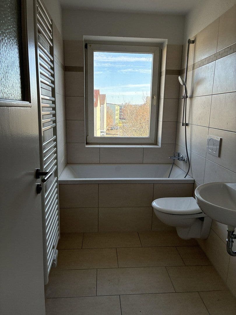Pronájem bytu 2+1 51 m², Amalienstraße 124, Dessau-Roßlau, Sasko-Anhaltsko Pronájem bytu 2+1 51 m², Amalienstraße 124, Dessau-Roßlau, Sasko-Anhaltsko