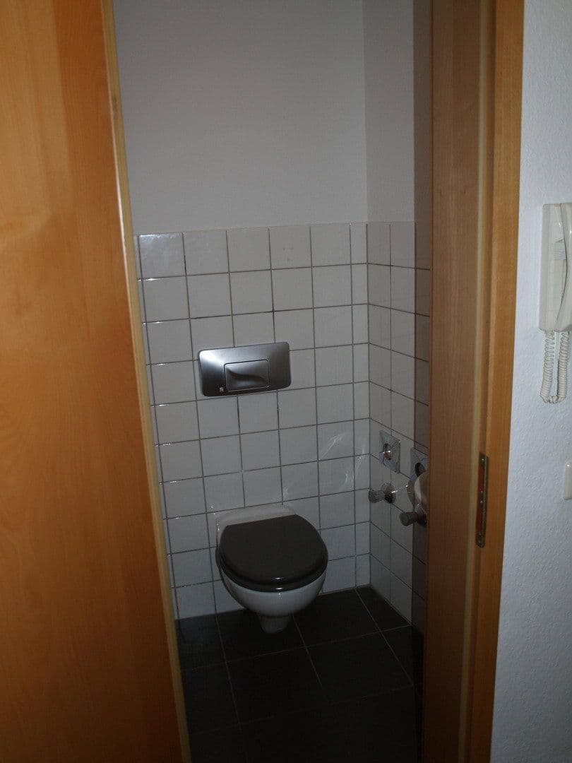 Pronájem bytu 3+kk 95 m², Weststr. 43, Chemnitz, Sasko Pronájem bytu 3+kk 95 m², Weststr. 43, Chemnitz, Sasko