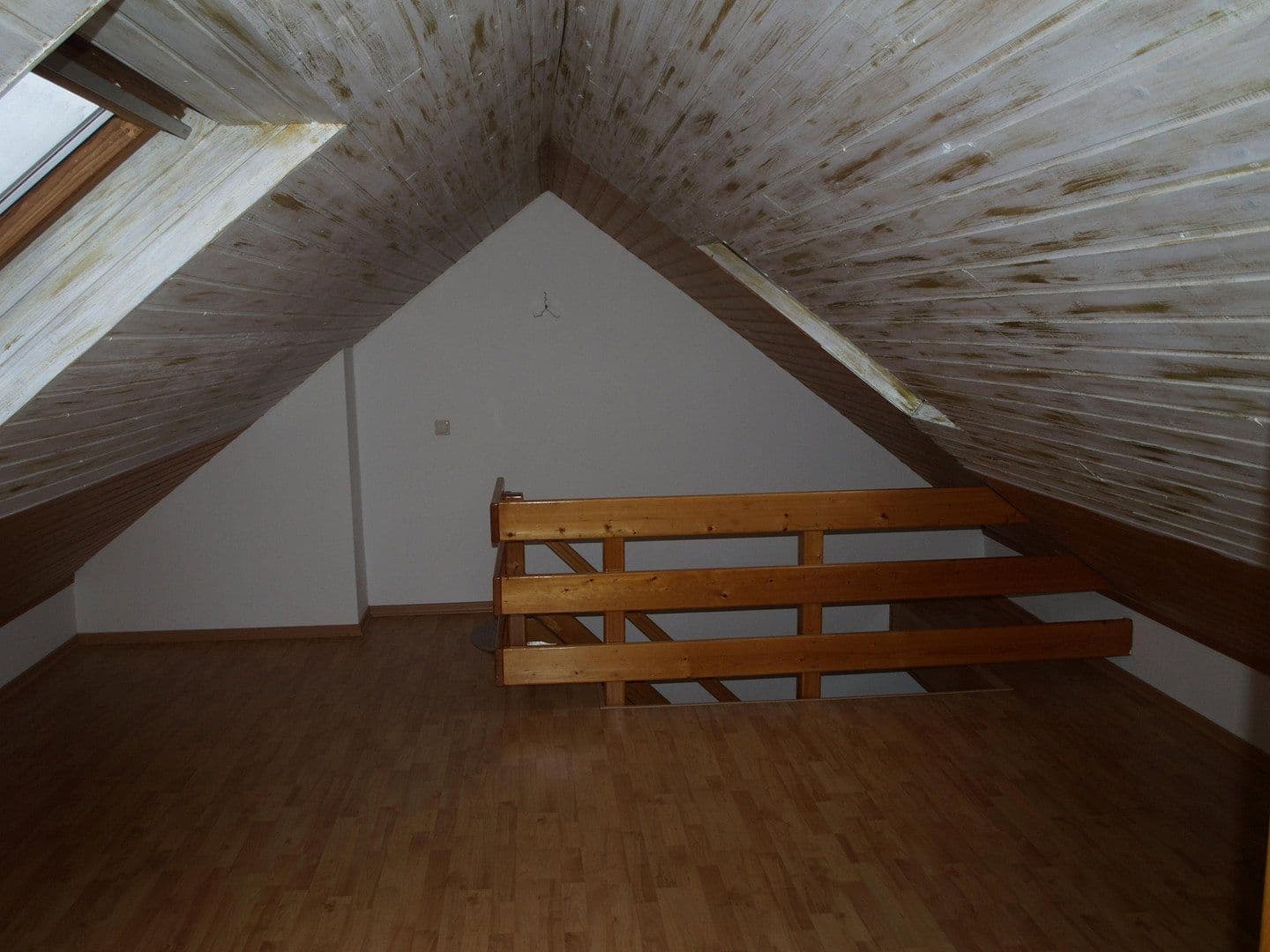 Pronájem bytu 3+kk 95 m², Weststr. 43, Chemnitz, Sasko Pronájem bytu 3+kk 95 m², Weststr. 43, Chemnitz, Sasko