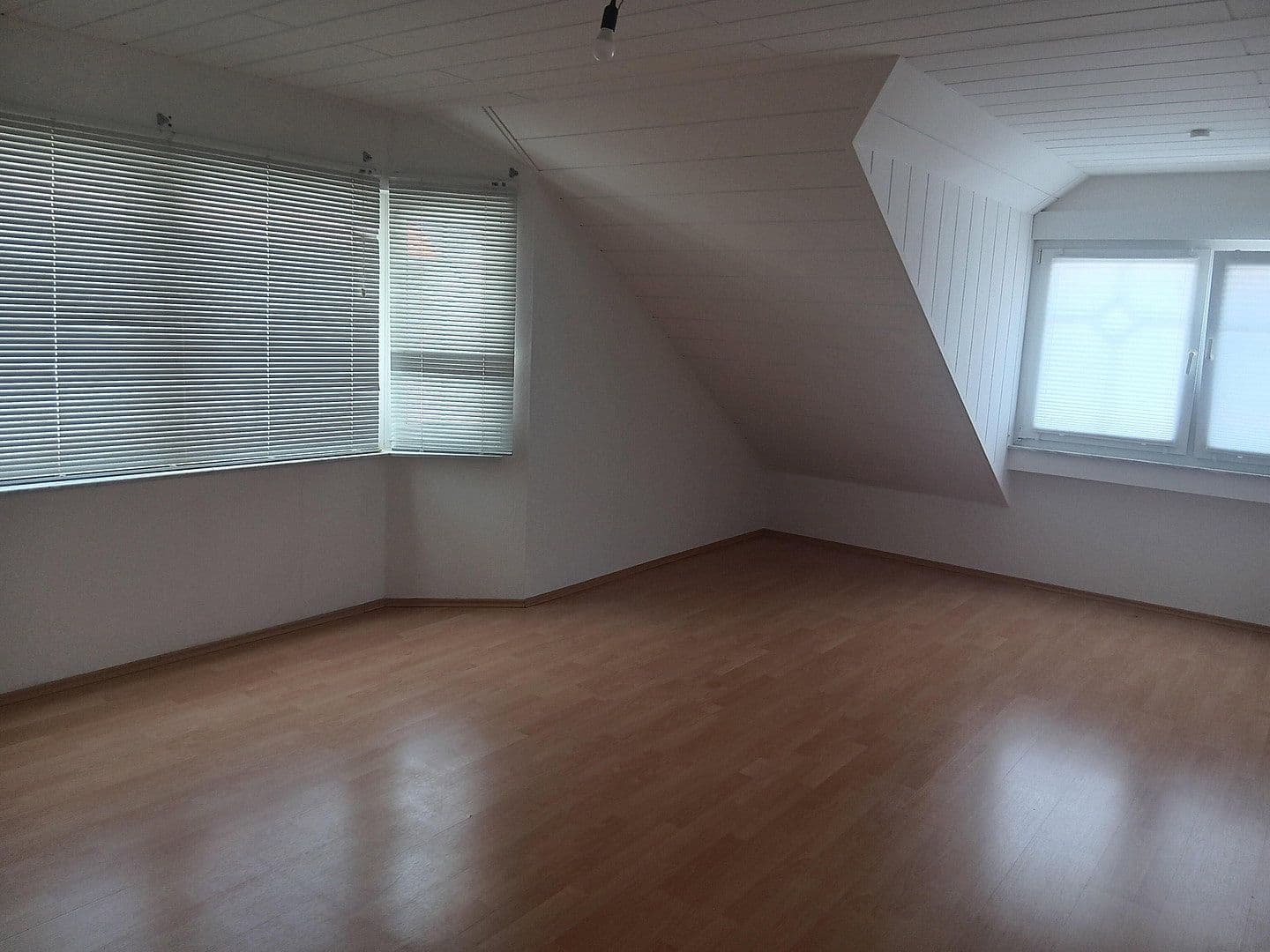 Pronájem bytu 3+1 89 m², Rödermark, Hessen Pronájem bytu 3+1 89 m², Rödermark, Hessen
