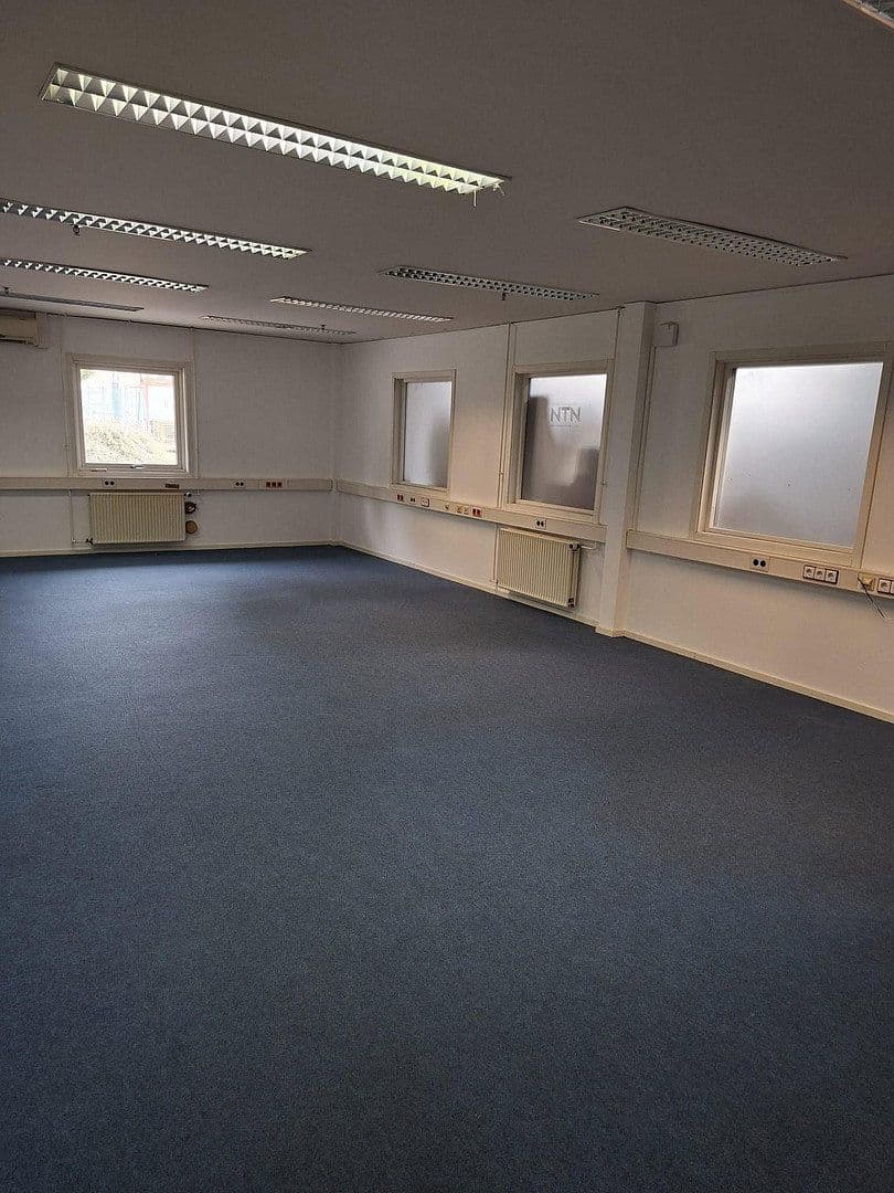 Pronájem nebytového prostoru 55.000 m², Gardelegen, Sasko-Anhaltsko Pronájem nebytového prostoru 55.000 m², Gardelegen, Sasko-Anhaltsko