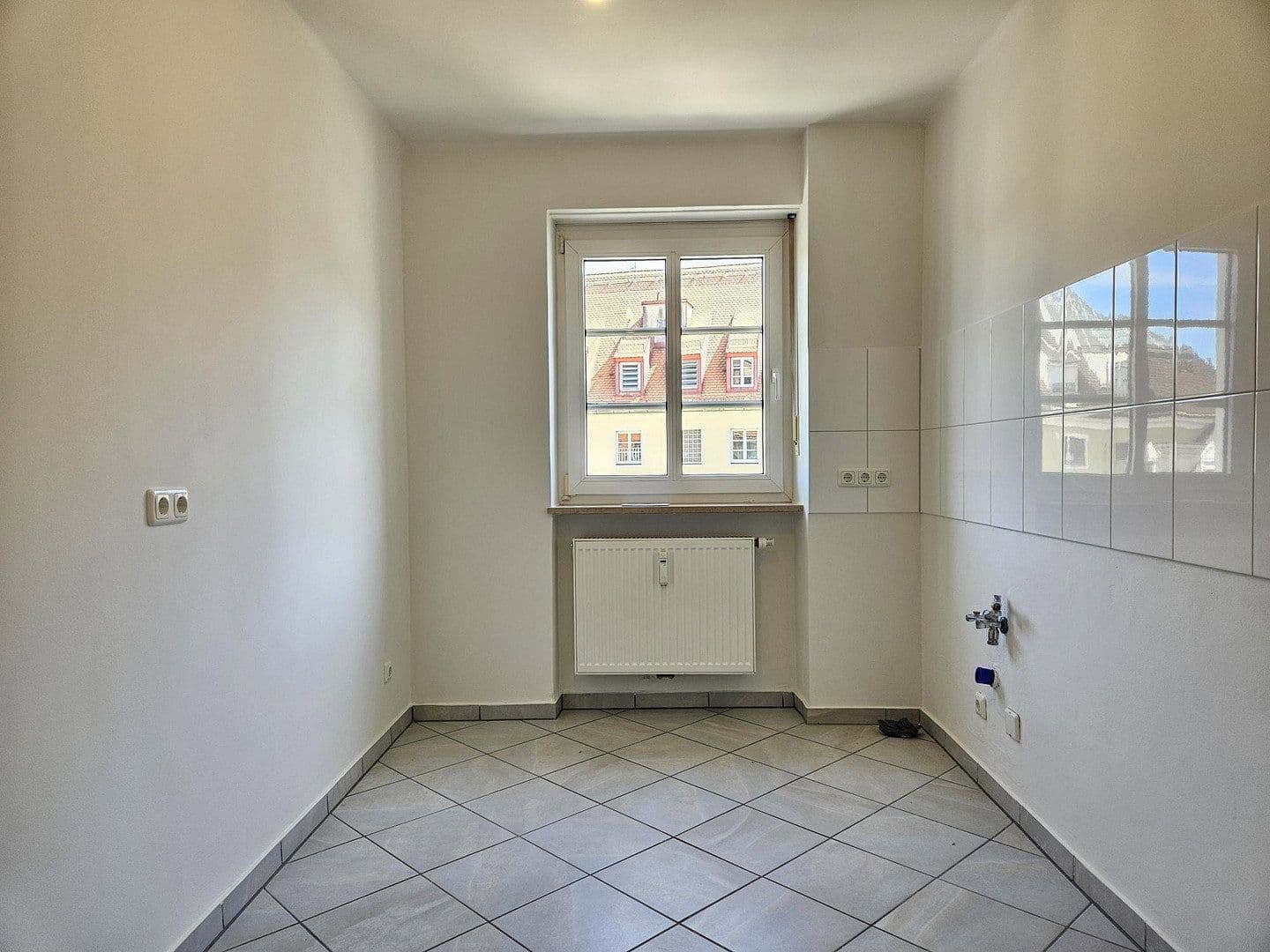 Pronájem bytu 3+1 92 m², Kreuzstraße 11, München, Bavorsko Pronájem bytu 3+1 92 m², Kreuzstraße 11, München, Bavorsko