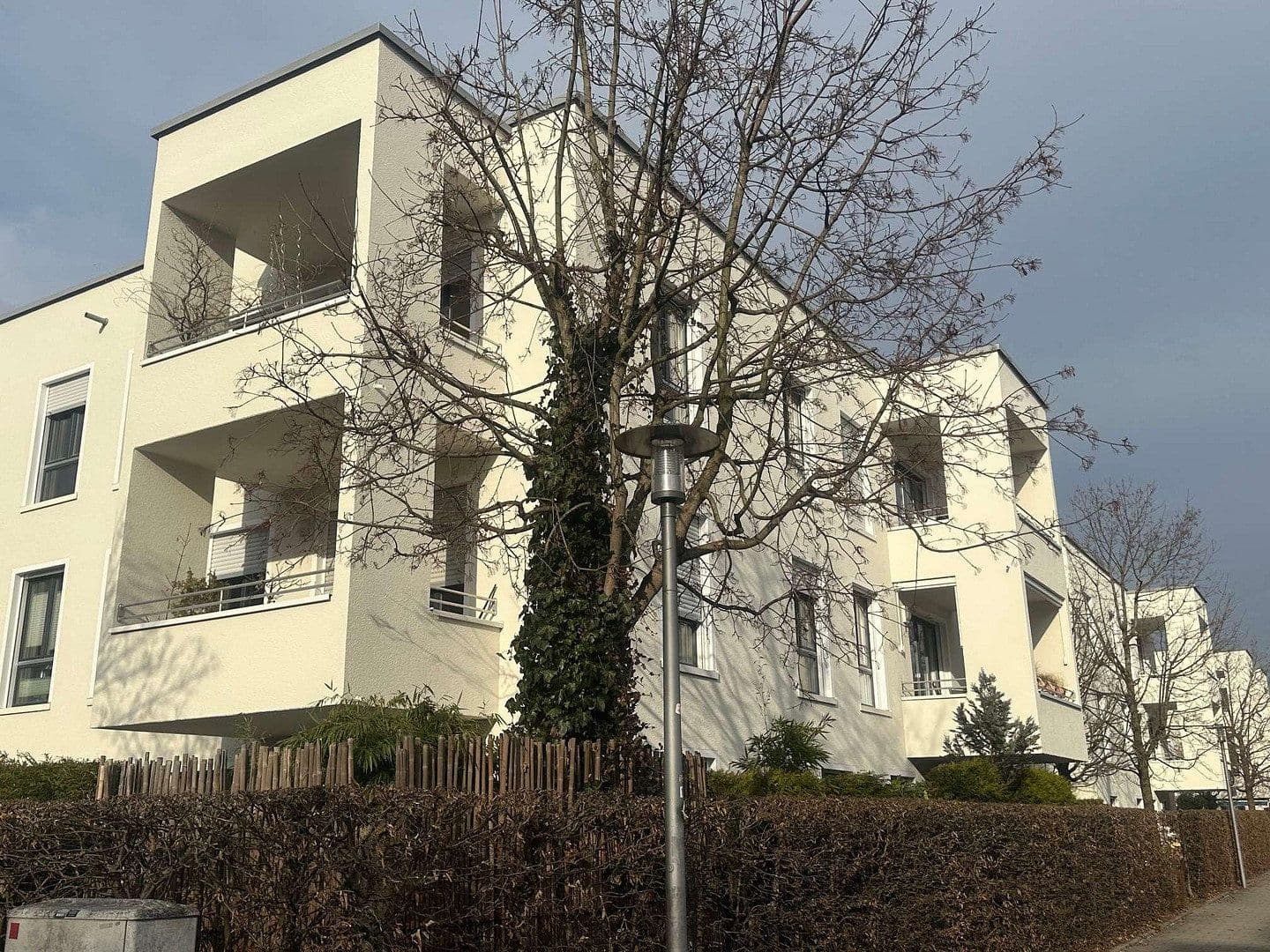 Prodej bytu 3+1 73 m², Centa Herker Bogen 3, München, Bavorsko Prodej bytu 3+1 73 m², Centa Herker Bogen 3, München, Bavorsko
