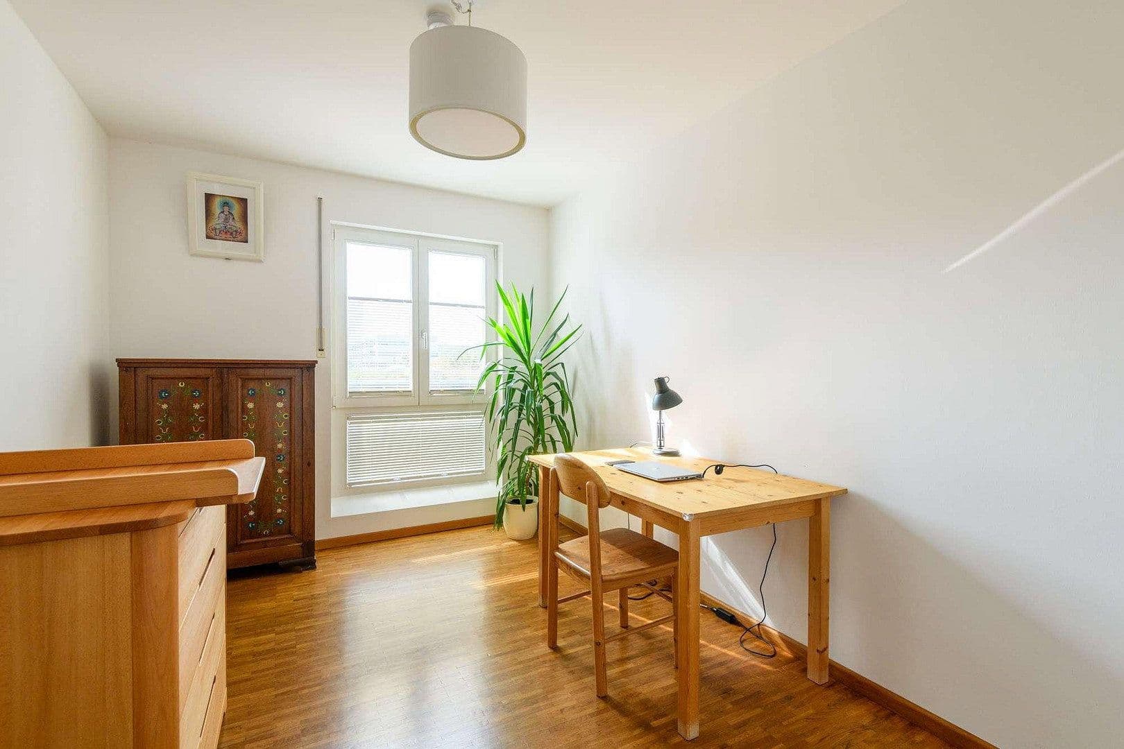 Prodej bytu 3+1 73 m², Centa Herker Bogen 3, München, Bavorsko Prodej bytu 3+1 73 m², Centa Herker Bogen 3, München, Bavorsko