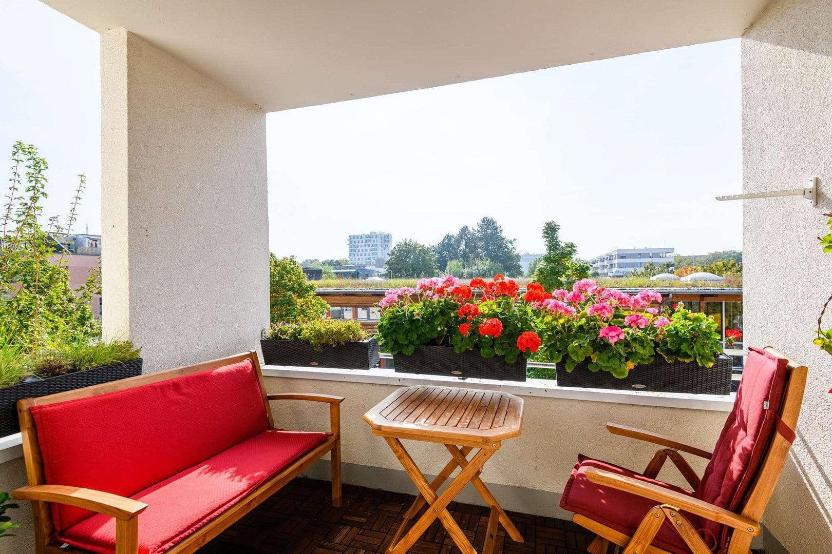 Prodej bytu 3+1 73 m², Centa Herker Bogen 3, München, Bavorsko Prodej bytu 3+1 73 m², Centa Herker Bogen 3, München, Bavorsko