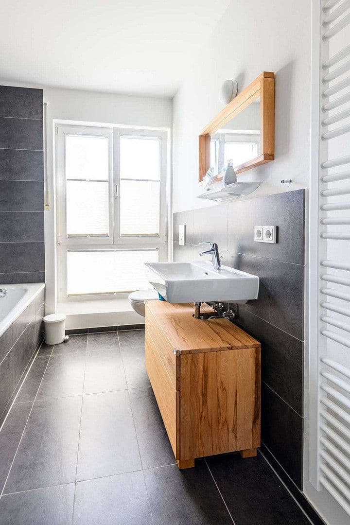 Prodej bytu 3+1 73 m², Centa Herker Bogen 3, München, Bavorsko Prodej bytu 3+1 73 m², Centa Herker Bogen 3, München, Bavorsko