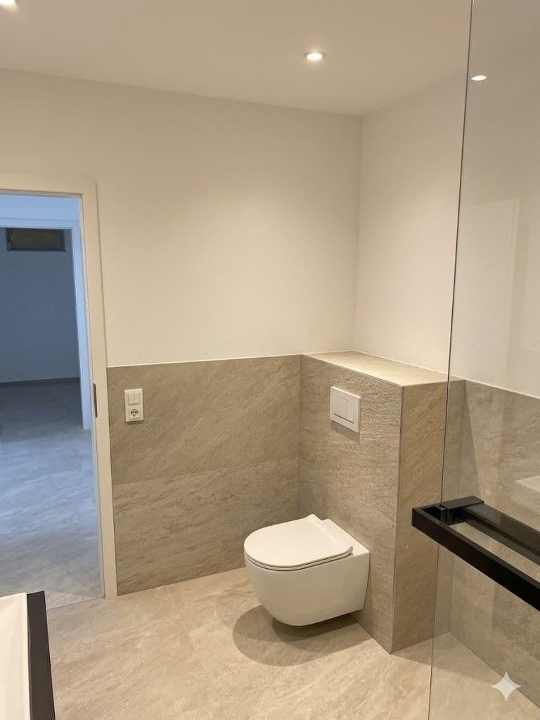 Prodej bytu 3+1 104 m², Am Mühlwäldle 8, Baden-Baden Haueneberstein, Bádensko-Württembersko Prodej bytu 3+1 104 m², Am Mühlwäldle 8, Baden-Baden Haueneberstein, Bádensko-Württembersko