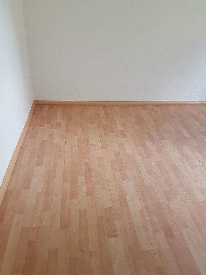 Pronájem bytu 2+1 53 m², Abteisstraße 24, Oberlungwitz, Sasko Pronájem bytu 2+1 53 m², Abteisstraße 24, Oberlungwitz, Sasko
