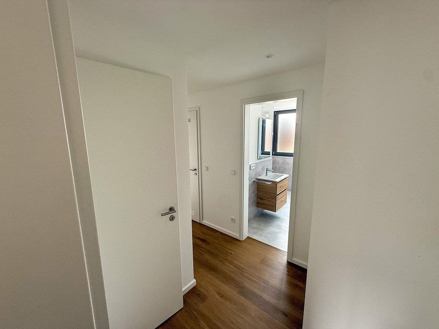 Pronájem bytu 4+1 121 m², Stuckstrasse 5, Nürnberg, Bavorsko Pronájem bytu 4+1 121 m², Stuckstrasse 5, Nürnberg, Bavorsko
