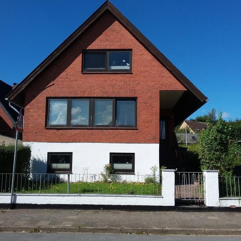 Pronájem domu 51 m², pozemek 800 m², Flensburg, Šlesvicko-Holštýnsko Pronájem domu 51 m², pozemek 800 m², Flensburg, Šlesvicko-Holštýnsko