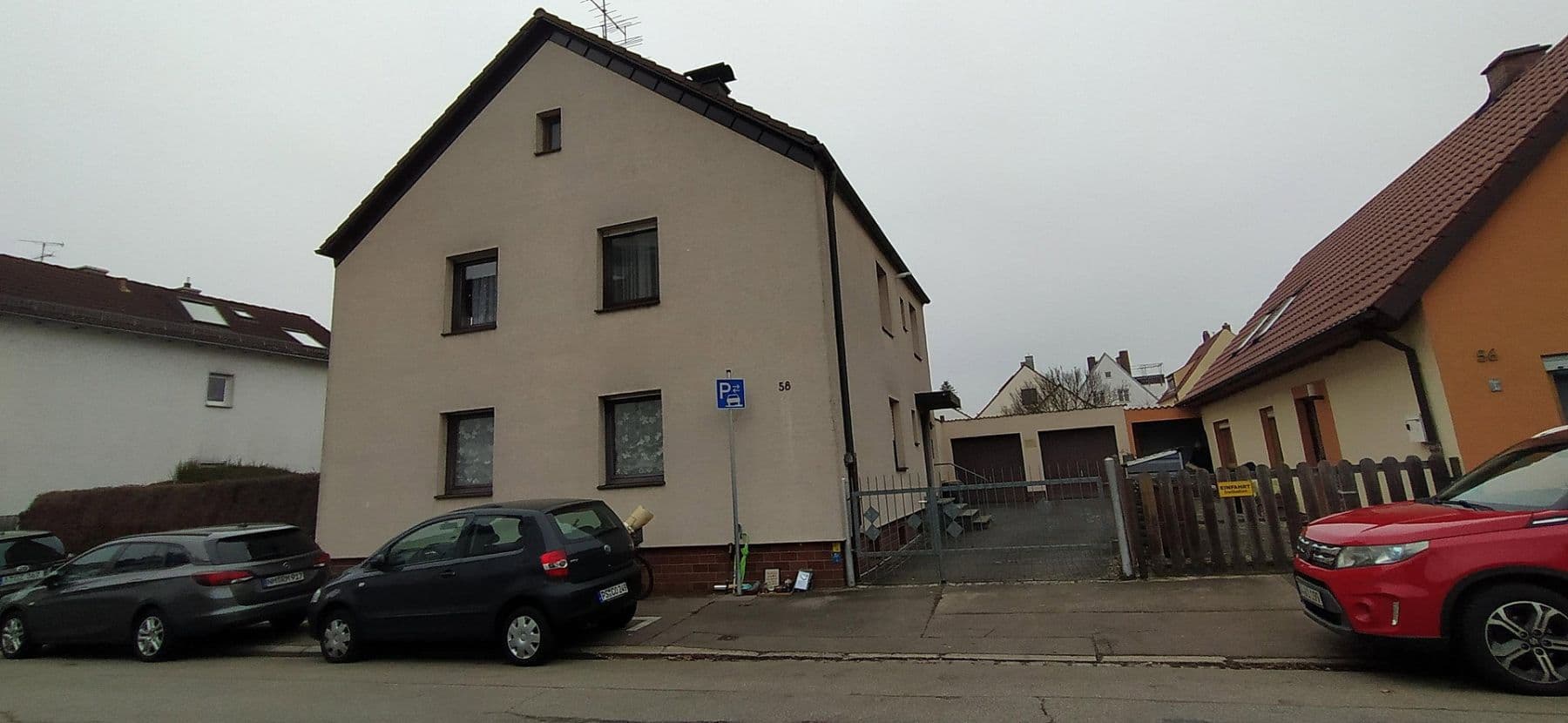 Prodej domu 160 m², pozemek 681 m², Wartenburgerstraße 58, Augsburg-Lechhausen, Bavorsko Prodej domu 160 m², pozemek 681 m², Wartenburgerstraße 58, Augsburg-Lechhausen, Bavorsko
