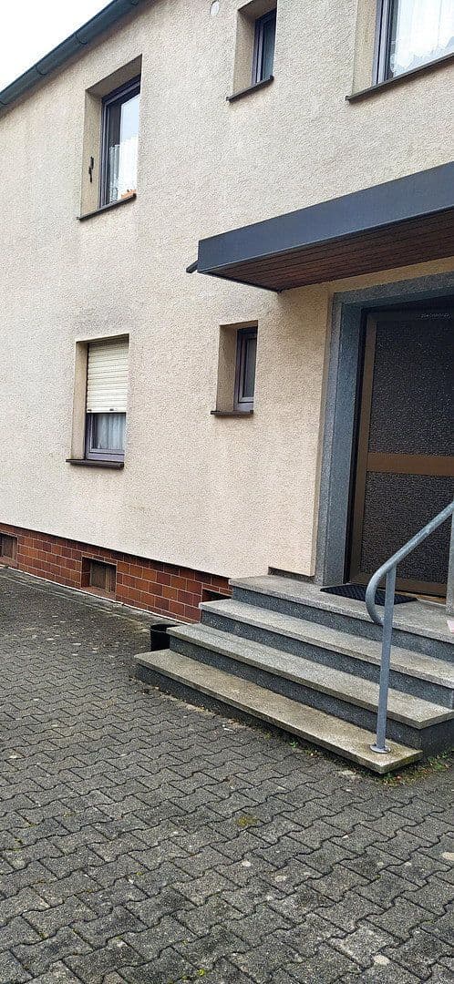 Prodej domu 160 m², pozemek 681 m², Wartenburgerstraße 58, Augsburg-Lechhausen, Bavorsko Prodej domu 160 m², pozemek 681 m², Wartenburgerstraße 58, Augsburg-Lechhausen, Bavorsko