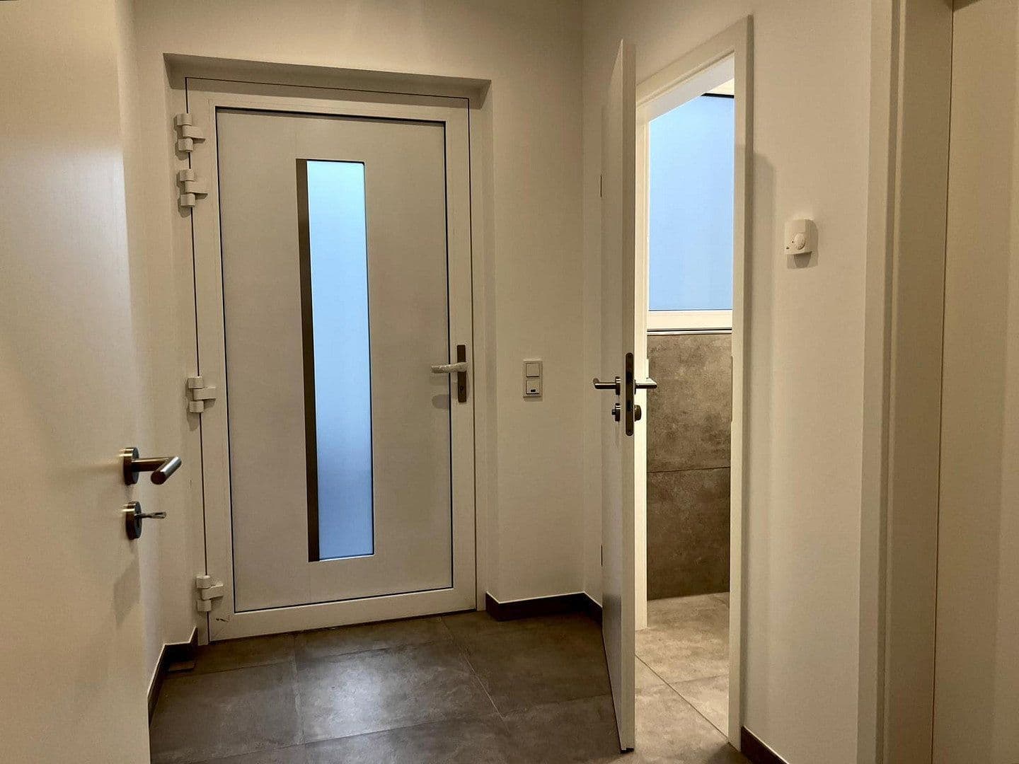 Pronájem domu 145 m², pozemek 195 m², Lohmar, Severní Porýní-Vestfálsko Pronájem domu 145 m², pozemek 195 m², Lohmar, Severní Porýní-Vestfálsko