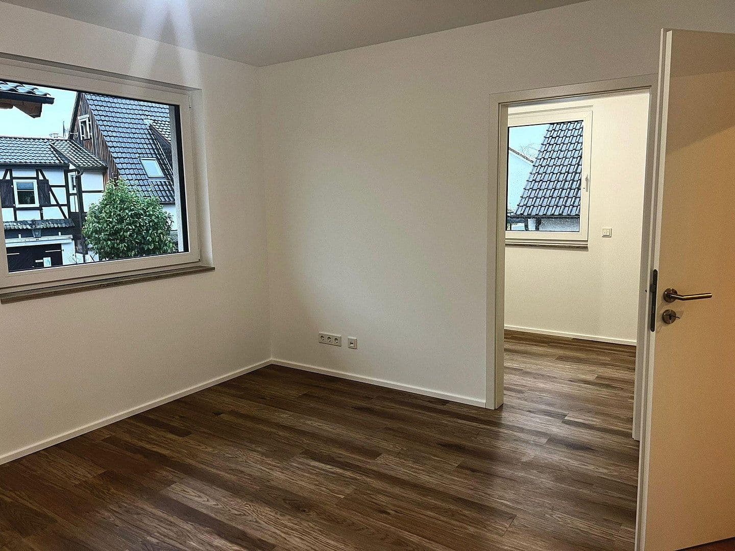 Pronájem domu 145 m², pozemek 195 m², Lohmar, Severní Porýní-Vestfálsko Pronájem domu 145 m², pozemek 195 m², Lohmar, Severní Porýní-Vestfálsko