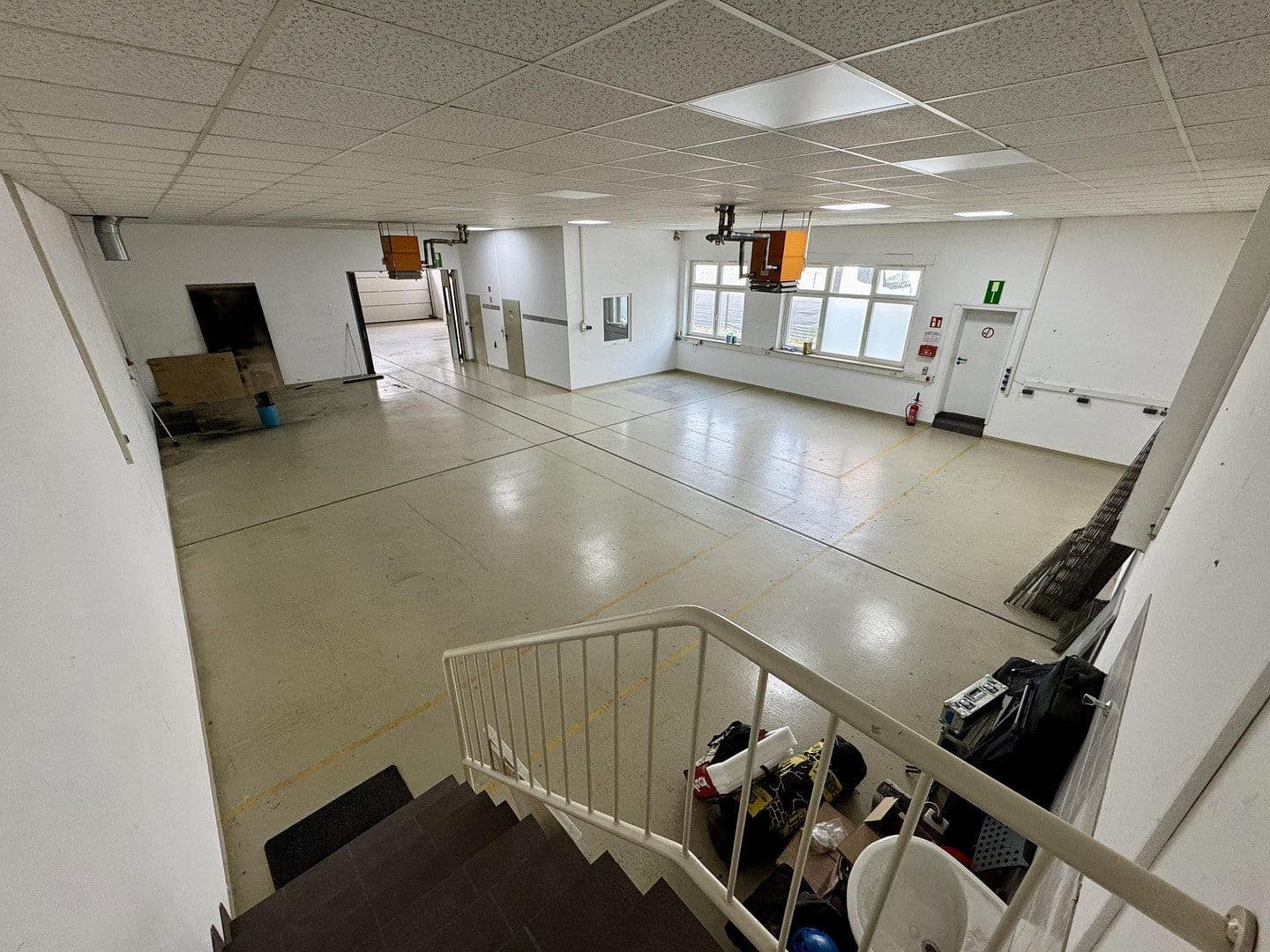 Pronájem nebytového prostoru 850 m², Raiffeisenstraße 6, Ronneburg, Hessen Pronájem nebytového prostoru 850 m², Raiffeisenstraße 6, Ronneburg, Hessen
