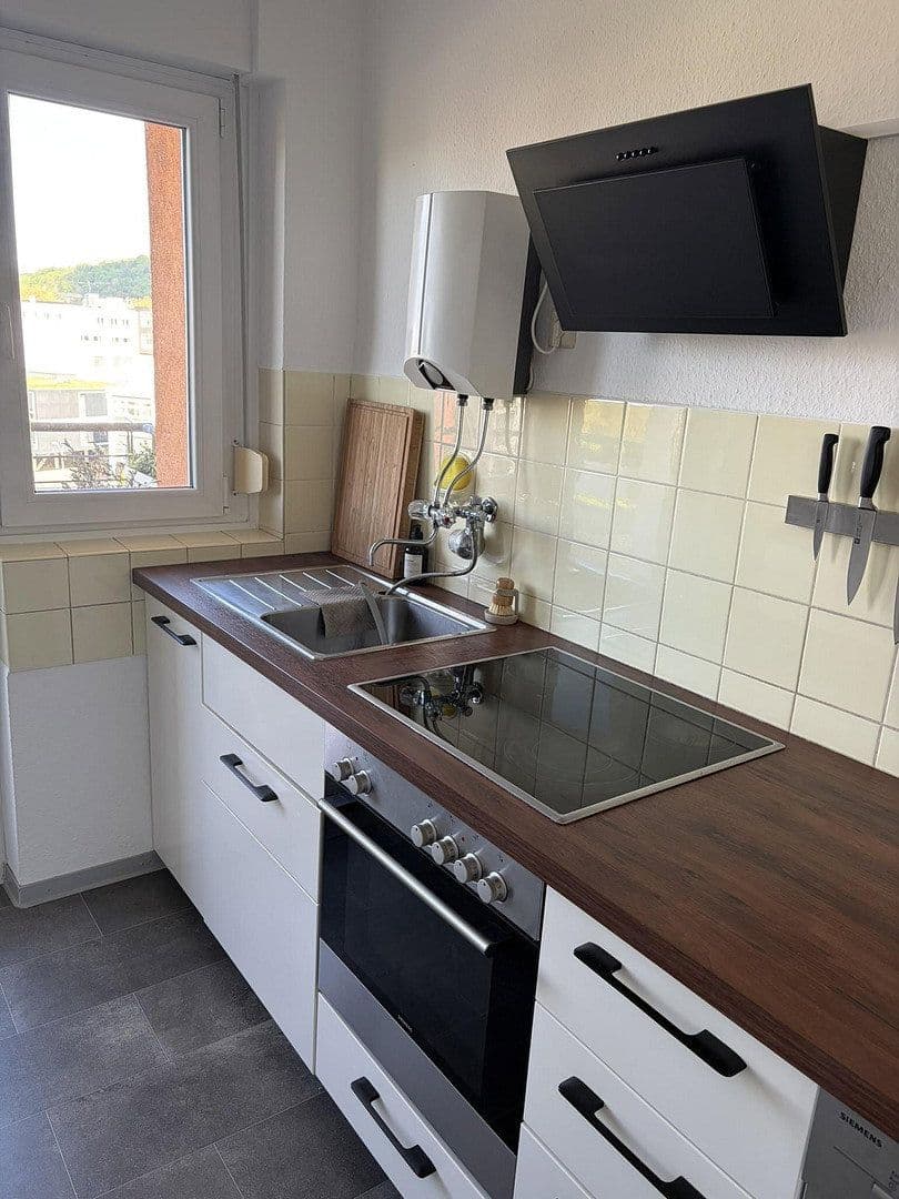 Pronájem bytu 2+1 61 m², Auer Str. 34, Karlsruhe, Bádensko-Württembersko Pronájem bytu 2+1 61 m², Auer Str. 34, Karlsruhe, Bádensko-Württembersko