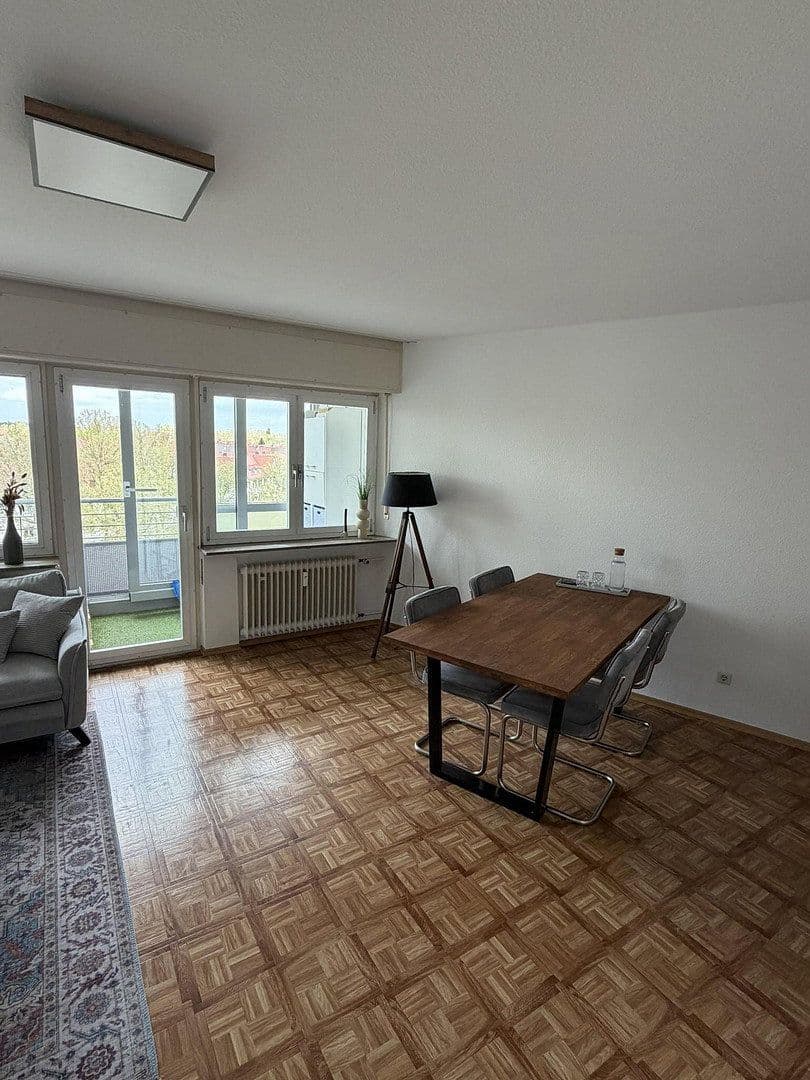Pronájem bytu 2+1 61 m², Auer Str. 34, Karlsruhe, Bádensko-Württembersko Pronájem bytu 2+1 61 m², Auer Str. 34, Karlsruhe, Bádensko-Württembersko
