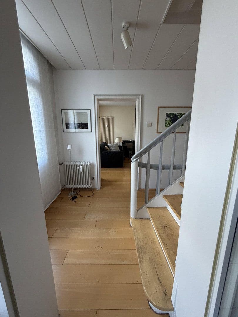 Pronájem domu 220 m², pozemek 200 m², Ruhrstr. 34, Witten, Severní Porýní-Vestfálsko Pronájem domu 220 m², pozemek 200 m², Ruhrstr. 34, Witten, Severní Porýní-Vestfálsko