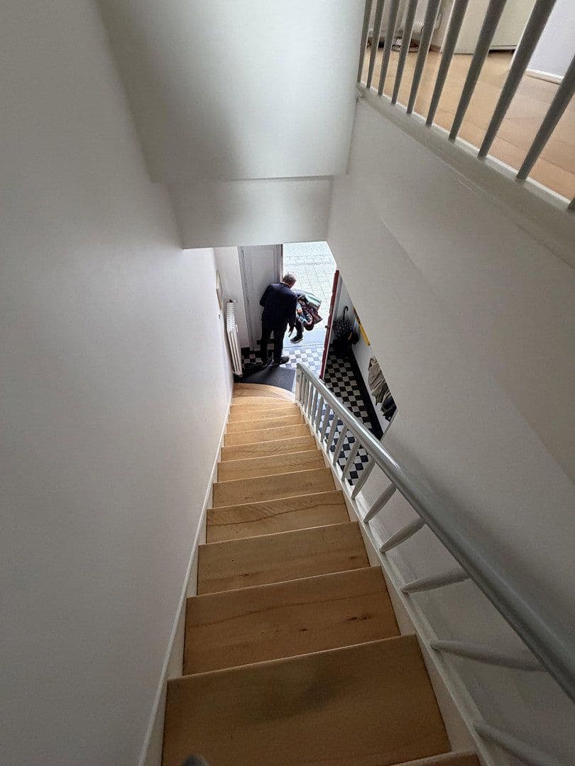 Pronájem domu 220 m², pozemek 200 m², Ruhrstr. 34, Witten, Severní Porýní-Vestfálsko Pronájem domu 220 m², pozemek 200 m², Ruhrstr. 34, Witten, Severní Porýní-Vestfálsko
