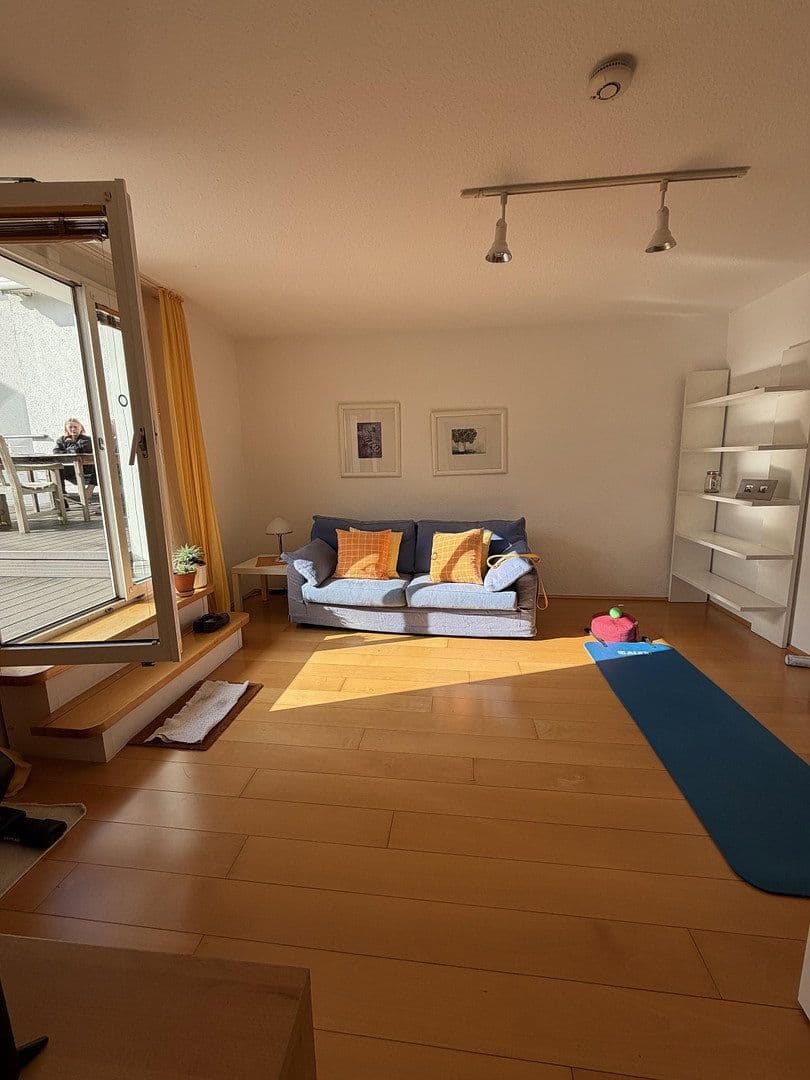 Pronájem domu 220 m², pozemek 200 m², Ruhrstr. 34, Witten, Severní Porýní-Vestfálsko Pronájem domu 220 m², pozemek 200 m², Ruhrstr. 34, Witten, Severní Porýní-Vestfálsko