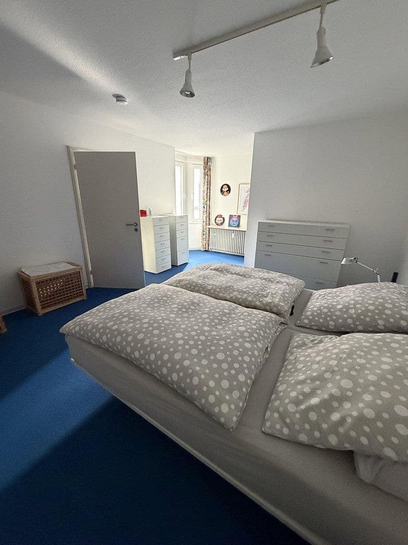Pronájem domu 220 m², pozemek 200 m², Ruhrstr. 34, Witten, Severní Porýní-Vestfálsko Pronájem domu 220 m², pozemek 200 m², Ruhrstr. 34, Witten, Severní Porýní-Vestfálsko