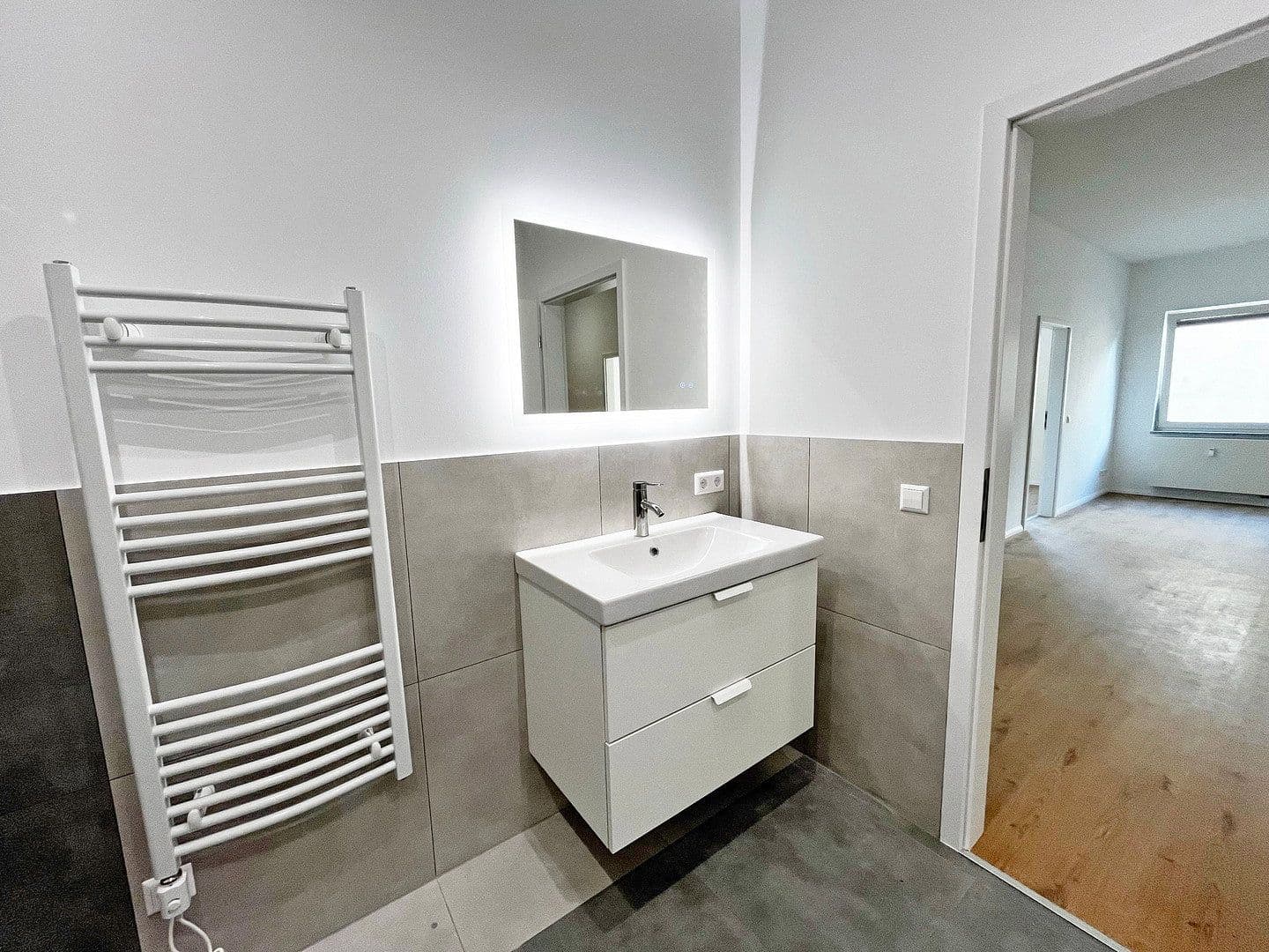 Pronájem bytu 4+kk 96 m², Ilsfeld, Bádensko-Württembersko Pronájem bytu 4+kk 96 m², Ilsfeld, Bádensko-Württembersko