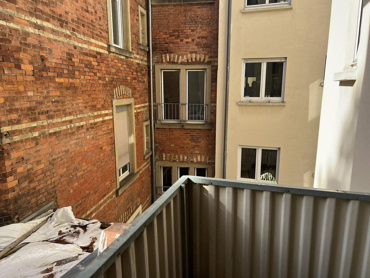 Pronájem bytu 2+1 54 m², Friedenstraße 2, Karlsruhe, Bádensko-Württembersko Pronájem bytu 2+1 54 m², Friedenstraße 2, Karlsruhe, Bádensko-Württembersko