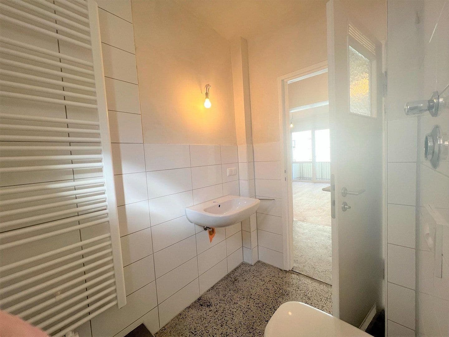 Pronájem bytu 2+1 54 m², Friedenstraße 2, Karlsruhe, Bádensko-Württembersko Pronájem bytu 2+1 54 m², Friedenstraße 2, Karlsruhe, Bádensko-Württembersko