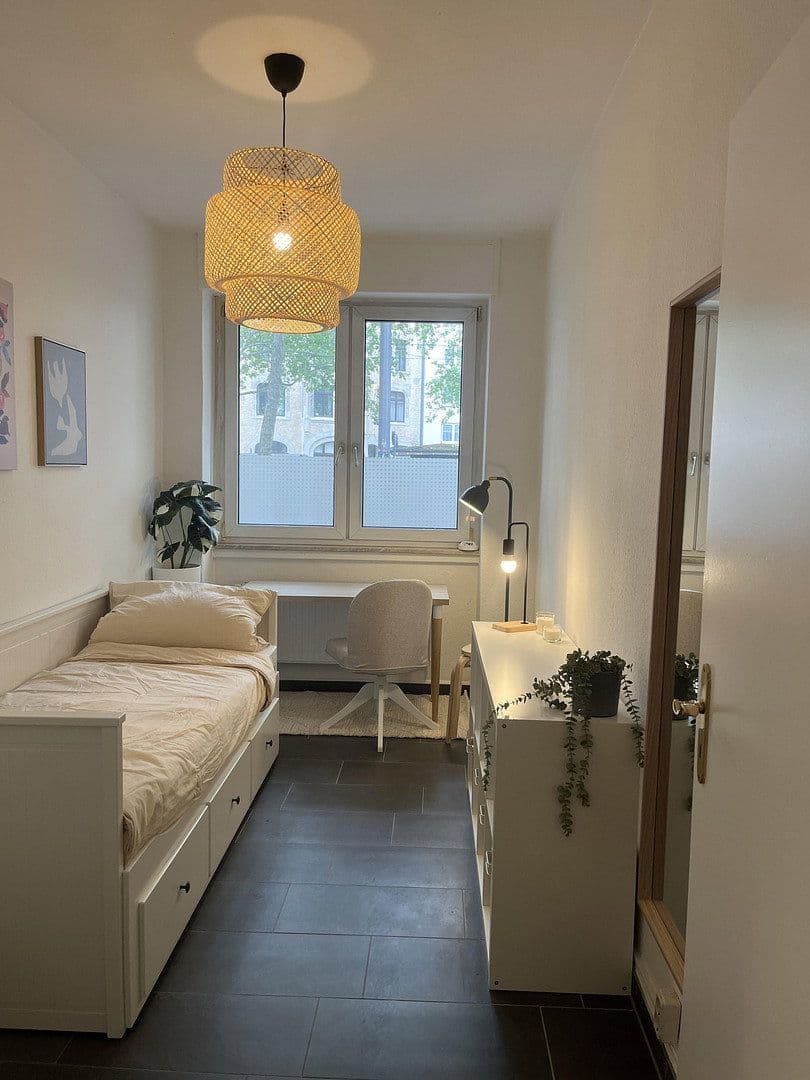Pronájem bytu 2+1 45 m², Kaiser-Wilhelm-Ring 37, Mainz, Porýní-Falc Pronájem bytu 2+1 45 m², Kaiser-Wilhelm-Ring 37, Mainz, Porýní-Falc