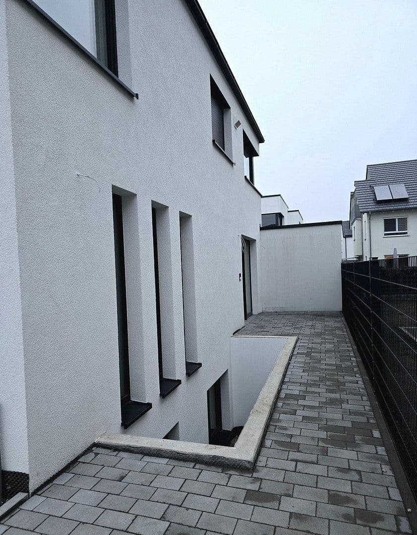 Pronájem bytu 2+1 52 m², Sandhausen, Bádensko-Württembersko Pronájem bytu 2+1 52 m², Sandhausen, Bádensko-Württembersko