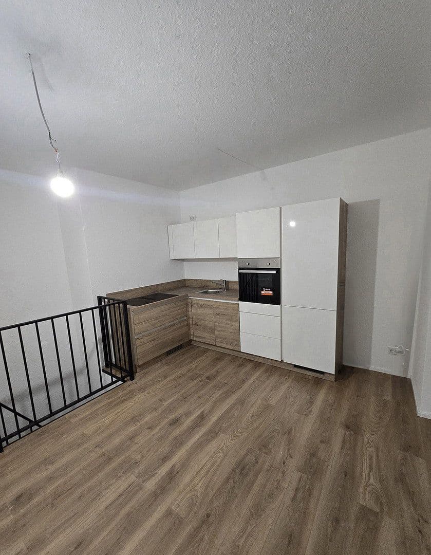 Pronájem bytu 2+1 52 m², Sandhausen, Bádensko-Württembersko Pronájem bytu 2+1 52 m², Sandhausen, Bádensko-Württembersko
