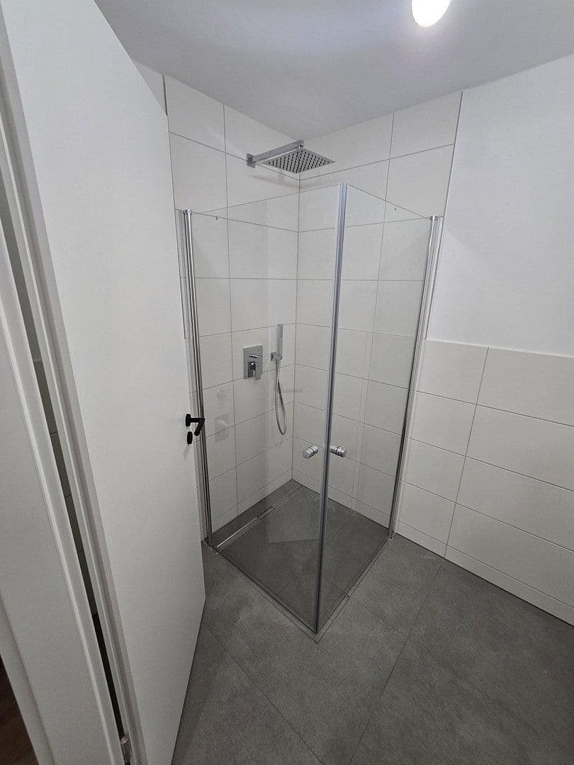 Pronájem bytu 2+1 52 m², Sandhausen, Bádensko-Württembersko Pronájem bytu 2+1 52 m², Sandhausen, Bádensko-Württembersko