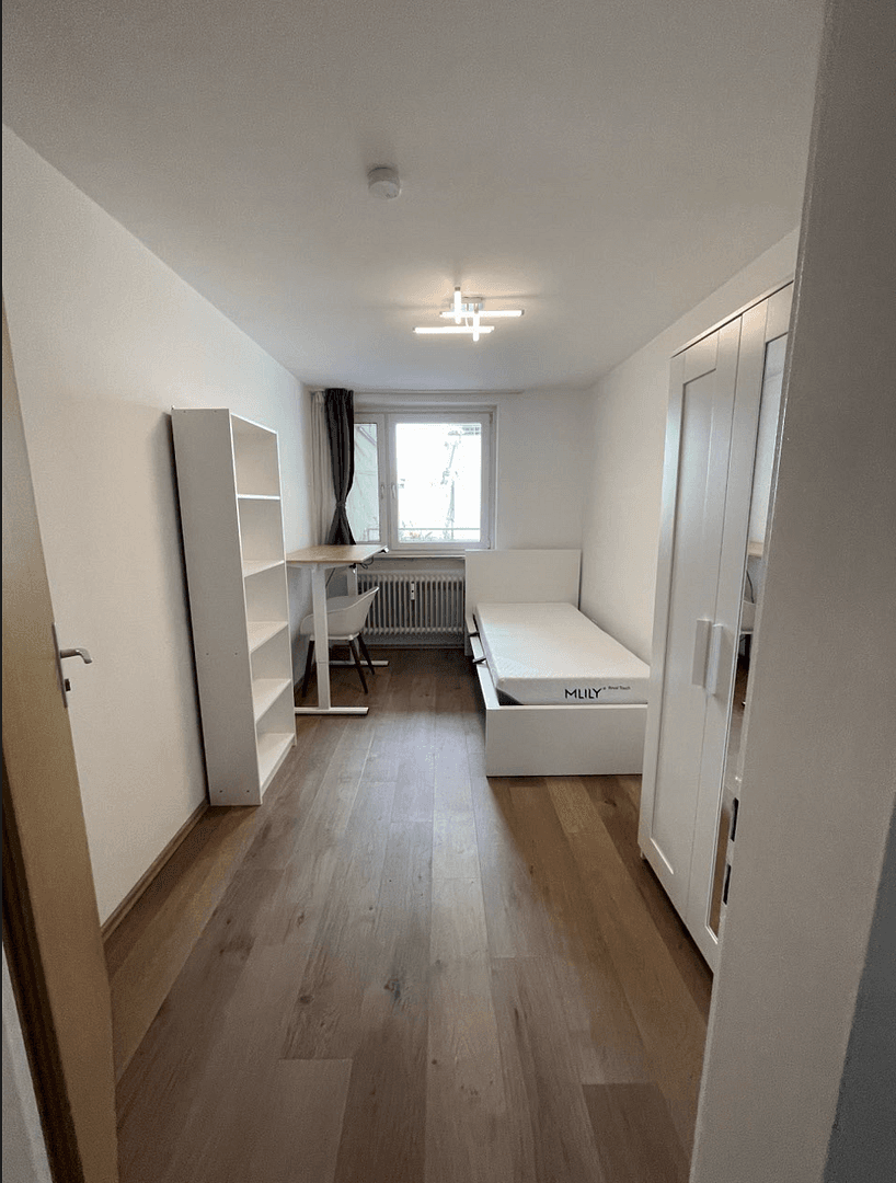 Prodej bytu 3+1 83 m², Dieselstr, München, Bavorsko Prodej bytu 3+1 83 m², Dieselstr, München, Bavorsko