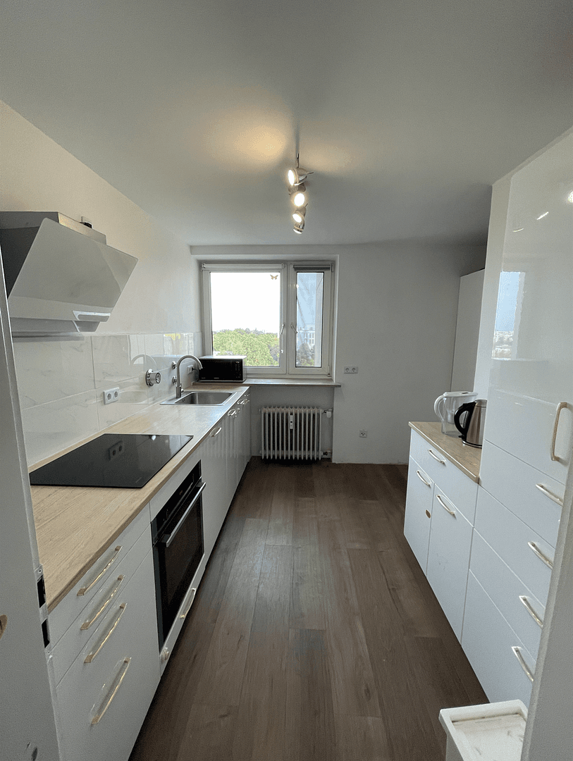 Prodej bytu 3+1 83 m², Dieselstr, München, Bavorsko Prodej bytu 3+1 83 m², Dieselstr, München, Bavorsko