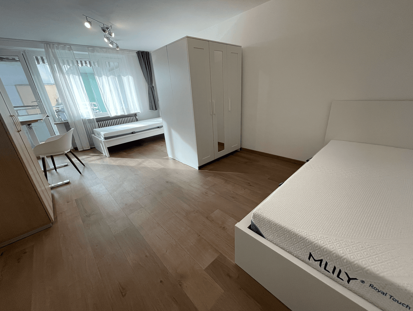 Prodej bytu 3+1 83 m², Dieselstr, München, Bavorsko Prodej bytu 3+1 83 m², Dieselstr, München, Bavorsko