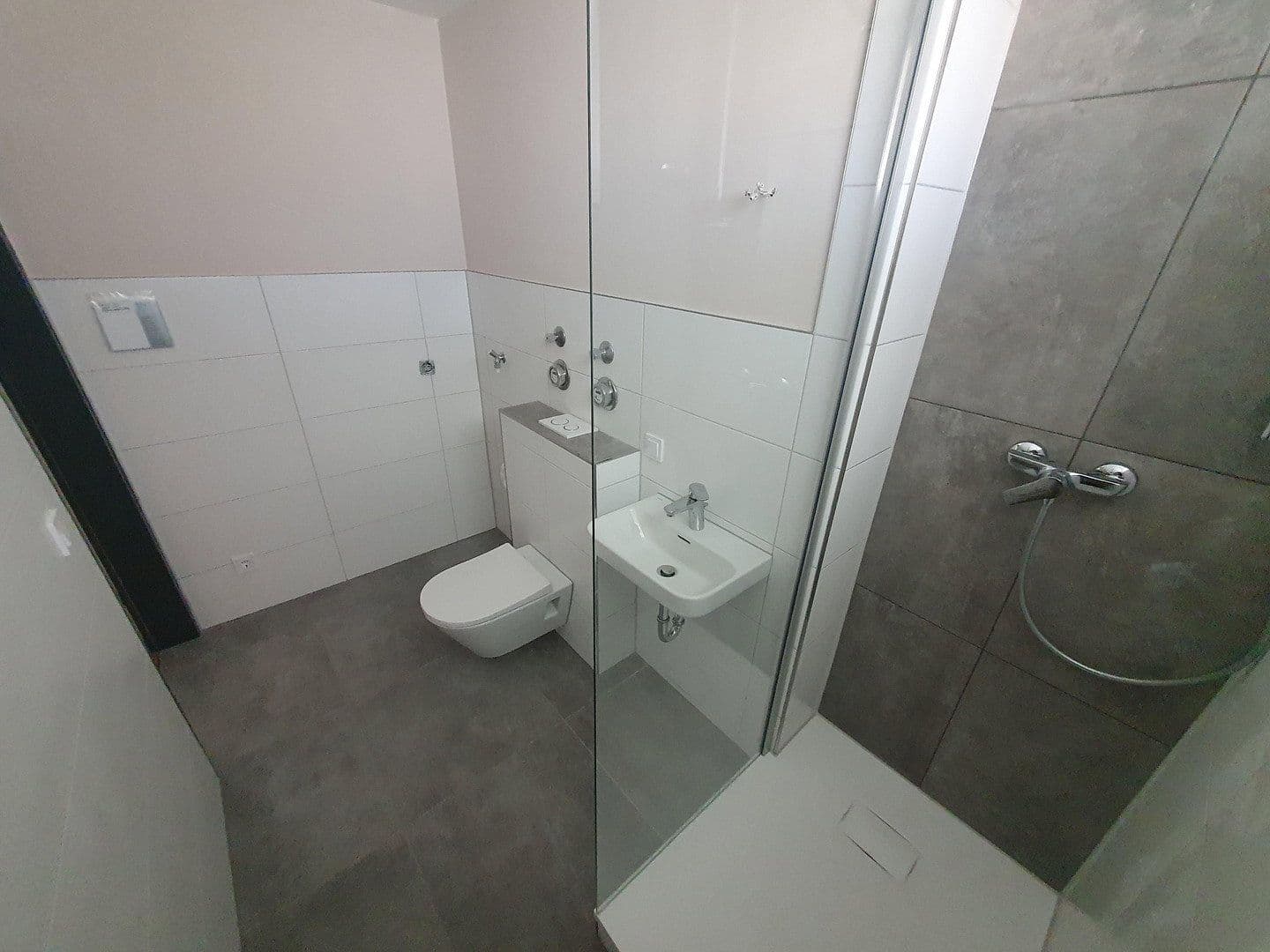 Pronájem bytu 1+kk 45 m², Stettiner Str. 1/3, Welzheim, Bádensko-Württembersko Pronájem bytu 1+kk 45 m², Stettiner Str. 1/3, Welzheim, Bádensko-Württembersko