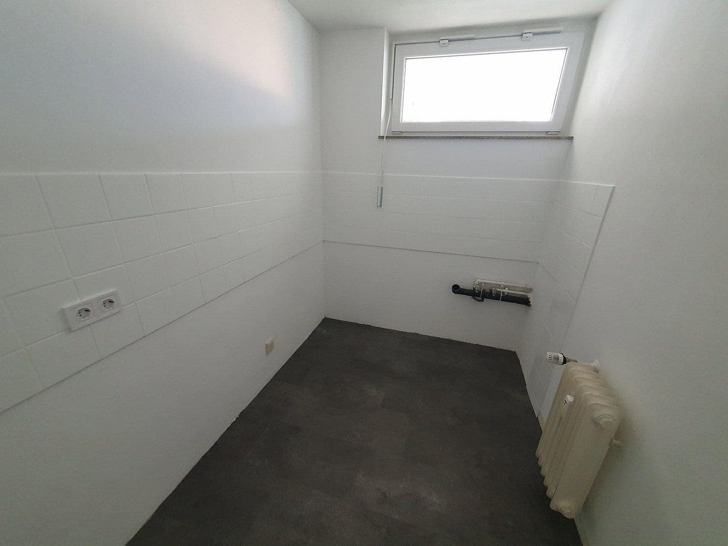 Pronájem bytu 1+kk 45 m², Stettiner Str. 1/3, Welzheim, Bádensko-Württembersko Pronájem bytu 1+kk 45 m², Stettiner Str. 1/3, Welzheim, Bádensko-Württembersko