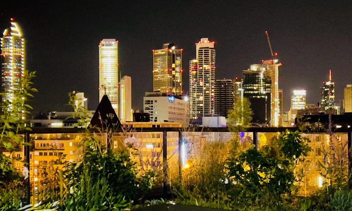 Pronájem bytu 1+1 20 m², Kleyerstr. 1, Frankfurt am Main, Hessen Pronájem bytu 1+1 20 m², Kleyerstr. 1, Frankfurt am Main, Hessen
