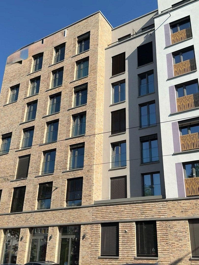 Pronájem bytu 1+1 20 m², Kleyerstr. 1, Frankfurt am Main, Hessen Pronájem bytu 1+1 20 m², Kleyerstr. 1, Frankfurt am Main, Hessen