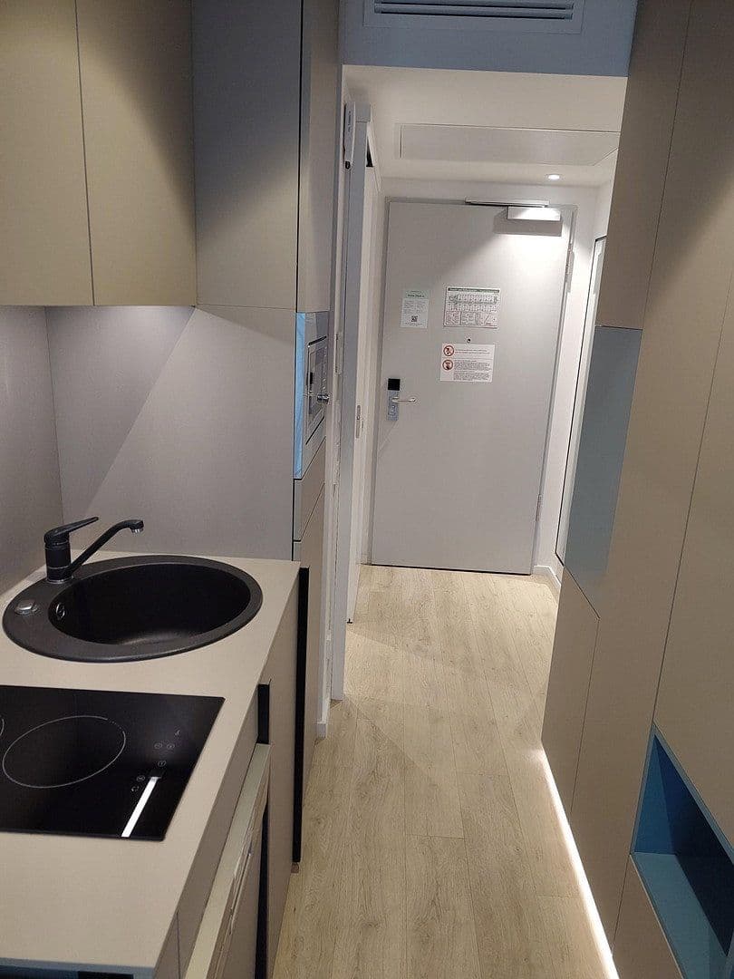 Pronájem bytu 1+1 20 m², Kleyerstr. 1, Frankfurt am Main, Hessen Pronájem bytu 1+1 20 m², Kleyerstr. 1, Frankfurt am Main, Hessen