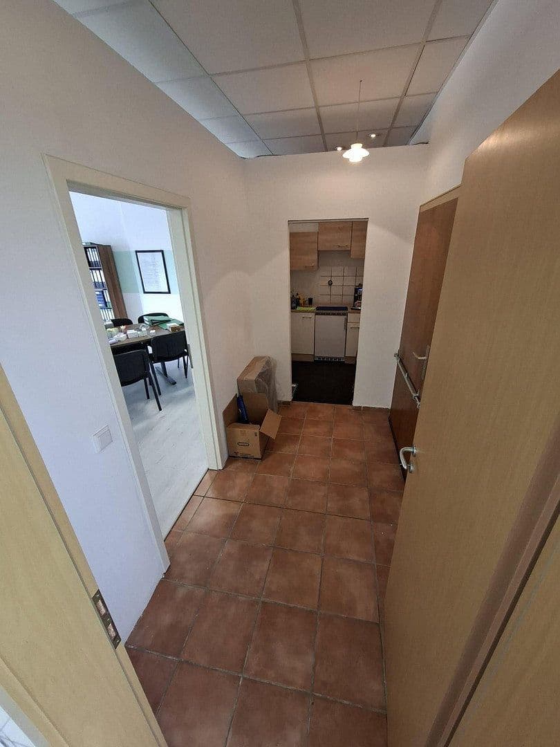 Pronájem kanceláře 74 m², Lindenstr. 37a, Gladbeck, Severní Porýní-Vestfálsko Pronájem kanceláře 74 m², Lindenstr. 37a, Gladbeck, Severní Porýní-Vestfálsko