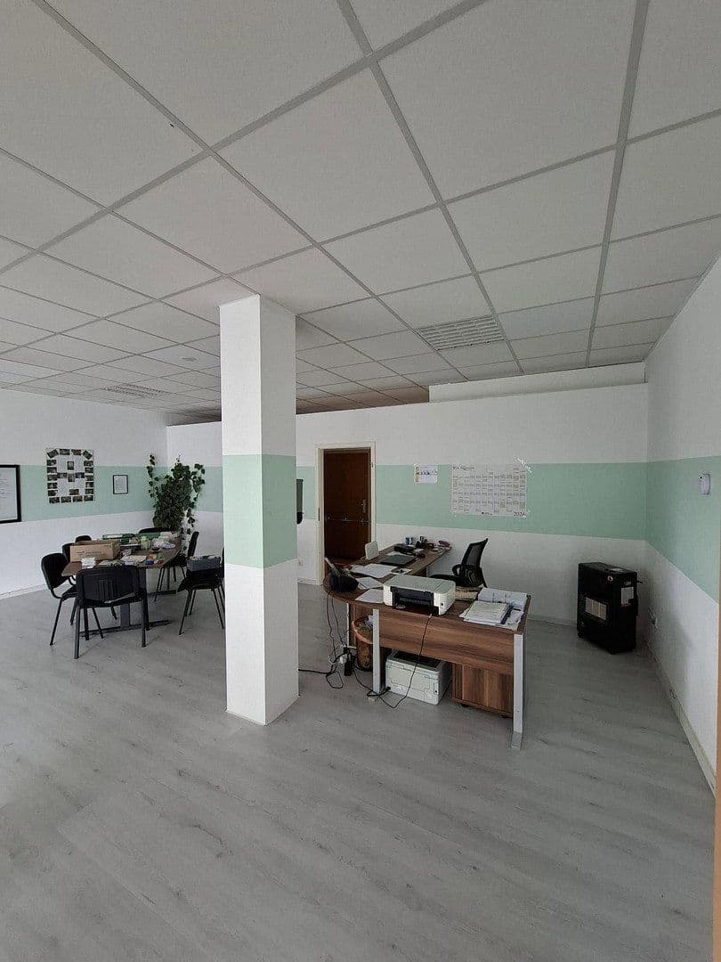 Pronájem kanceláře 74 m², Lindenstr. 37a, Gladbeck, Severní Porýní-Vestfálsko Pronájem kanceláře 74 m², Lindenstr. 37a, Gladbeck, Severní Porýní-Vestfálsko