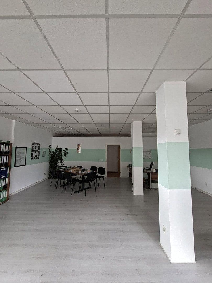 Pronájem kanceláře 74 m², Lindenstr. 37a, Gladbeck, Severní Porýní-Vestfálsko Pronájem kanceláře 74 m², Lindenstr. 37a, Gladbeck, Severní Porýní-Vestfálsko