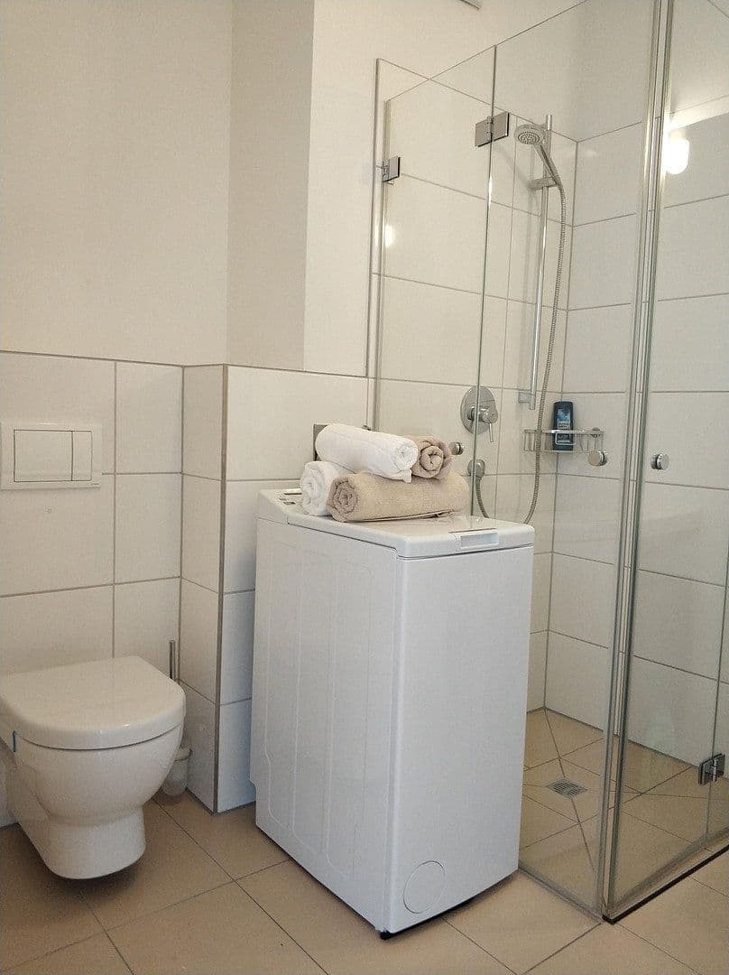 Pronájem bytu 2+1 47 m², Zeppelinstraße 10, Erlangen, Bavorsko Pronájem bytu 2+1 47 m², Zeppelinstraße 10, Erlangen, Bavorsko