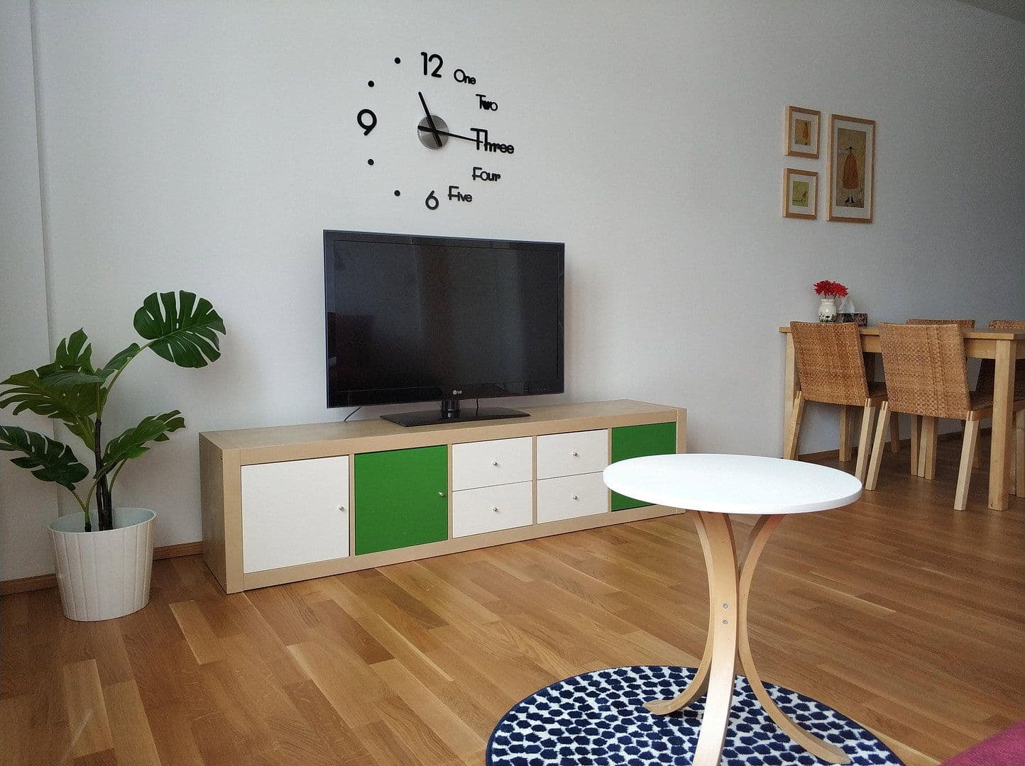 Pronájem bytu 2+1 47 m², Zeppelinstraße 10, Erlangen, Bavorsko Pronájem bytu 2+1 47 m², Zeppelinstraße 10, Erlangen, Bavorsko